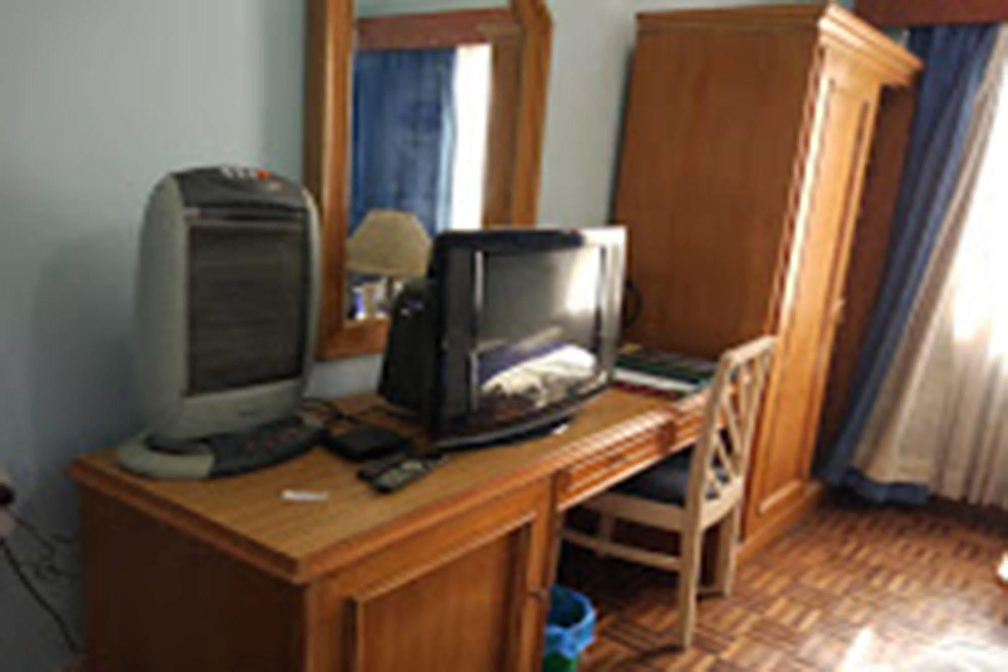 Lalitpur Hotel Clarion Jawalakhel מראה חיצוני תמונה
